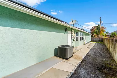 314 SE Fisk Road, Port Saint Lucie, FL 34984 - Photo 52