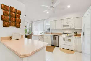 2201 NW Seagrass Dr, Palm City, FL 34990 - Photo 24