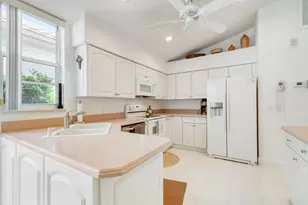 2201 NW Seagrass Dr, Palm City, FL 34990 - Photo 22