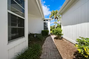 2201 NW Seagrass Dr, Palm City, FL 34990 - Photo 44