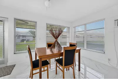 688 SW Lake Court, Boynton Beach, FL 33426 - Photo 10