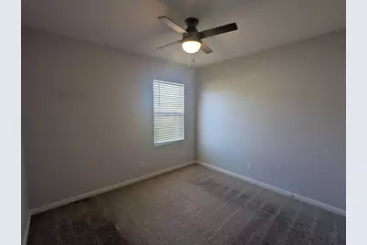 284 SW Ridgecrest Drive, Port Saint Lucie, FL 34953 - Photo 4