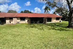 7 Farnworth Dr, Boynton Beach, FL 33426 - Photo 2
