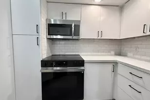 3370 N Pinewalk Dr Dr N, Margate, FL 33063 - Photo 1