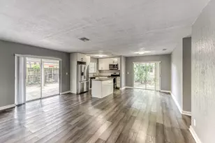 7971 NW 35th Ct, Coral Springs, FL 33065 - Photo 1