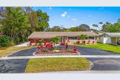 5581 SW 13th Street, Plantation, FL 33317 - Photo 1
