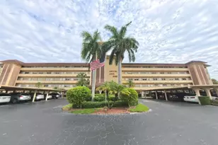 4100 Crystal Lake Dr, Pompano Beach, FL 33064 - Photo 1