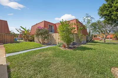3332 N Meridian Way N #B, Palm Beach Gardens, FL 33410 - Photo 1