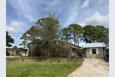 161 SE Carter Avenue, Port Saint Lucie, FL 34983 - Photo 1