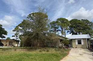 161 SE Carter Ave, Port Saint Lucie, FL 34983 - Photo 1