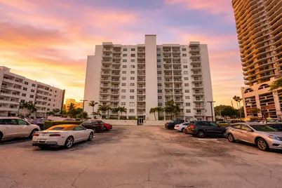 200 S Birch Road #605, Fort Lauderdale, FL 33316 - Photo 1