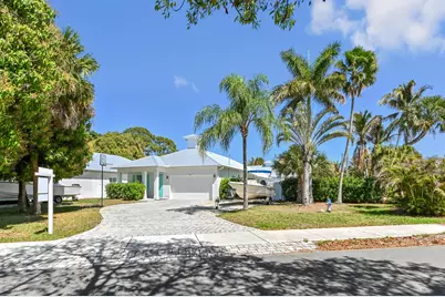 443 SE Dolphin Drive, Stuart, FL 34996 - Photo 1