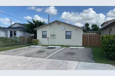 907 8th Street #2, West Palm Beach, FL 33401 - Photo 1