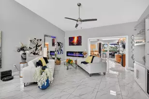 2683 Emerald Way N, Deerfield Beach, FL 33442 - Photo 1