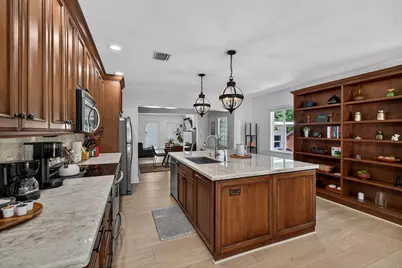 510 NE 8th Avenue, Fort Lauderdale, FL 33301 - Photo 1