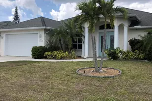 584 SE Nome Dr, Port Saint Lucie, FL 34984 - Photo 1