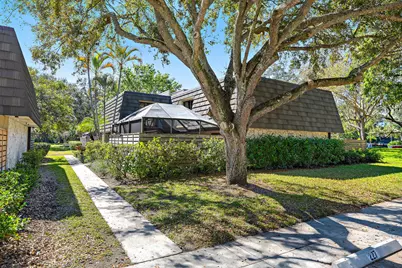 227 2nd Terrace, Palm Beach Gardens, FL 33418 - Photo 1