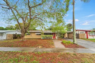 720 NE 23rd Pl, Pompano Beach, FL 33064 - Photo 1