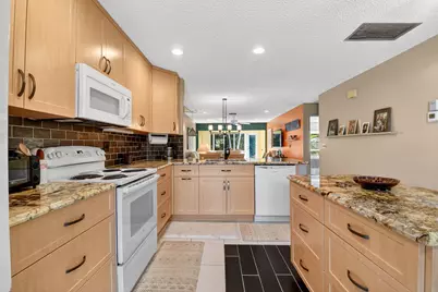 13752 VÃ­a Flora #D, Delray Beach, FL 33484 - Photo 1
