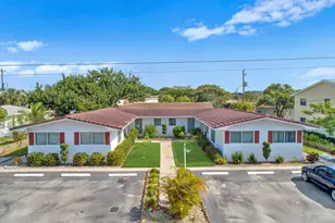541 NE 44th St, Boca Raton, FL 33431 - Photo 1