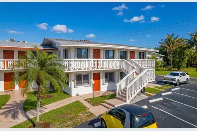2020 Lake Osborne Drive #9, Lake Worth Beach, FL 33461 - Photo 1