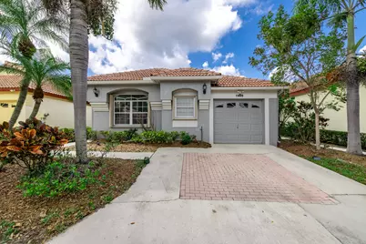 2095 Bonisle Circle, Riviera Beach, FL 33418 - Photo 1