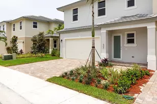 6931 Pines Cir, Coconut Creek, FL 33073 - Photo 1