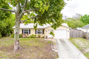 225 SW Crescent Ave, Port Saint Lucie, FL 34984 - Photo 1