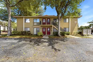 2671 Riverside Dr, Coral Springs, FL 33065 - Photo 1