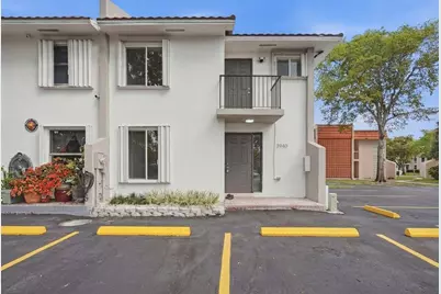 3940 NW 76th Terrace #3940, Davie, FL 33024 - Photo 1