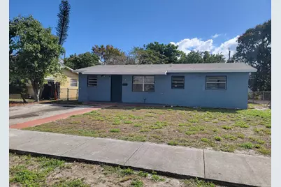 5320 NE 9th Avenue, Deerfield Beach, FL 33064 - Photo 1