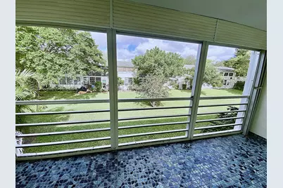 98 E Tilford Place, Deerfield Beach, FL 33442 - Photo 1