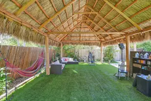 2099 NE 4th Ct, Boca Raton, FL 33431 - Photo 32