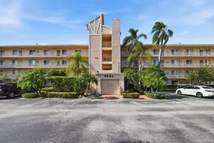 6865 Huntington Ln, Delray Beach, FL 33446 - Photo 1