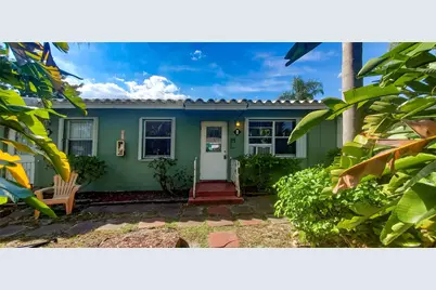 302 SW 15th Street #3, Dania Beach, FL 33004 - Photo 1
