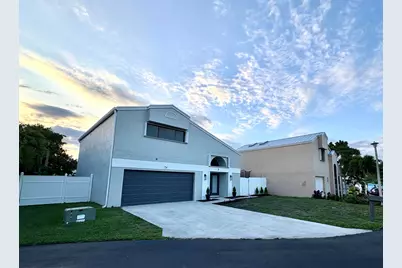 3 Kyle Way, Boynton Beach, FL 33426 - Photo 1