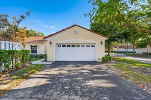 9549 NW 9th Ct, Plantation, FL 33324 - Photo 1