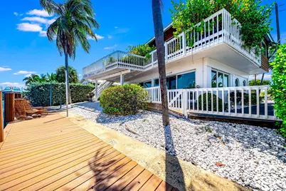 2200 NE 26th Street #A, Wilton Manors, FL 33305 - Photo 1