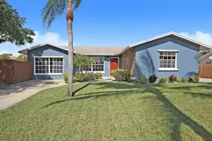 803 Mallard Dr, Delray Beach, FL 33444 - Photo 1