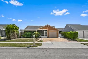 7898 Ridgewood Dr, Lake Worth, FL 33467 - Photo 1