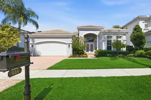 128 Tranquilla Dr, Palm Beach Gardens, FL 33418 - Photo 1