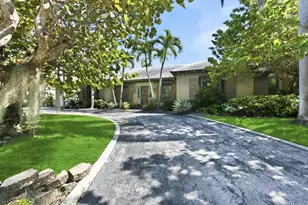 112 Algoma Rd, Palm Beach, FL 33480 - Photo 1