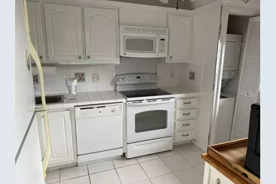 1523 E Hillsboro Boulevard #335, Deerfield Beach, FL 33441 - Photo 1