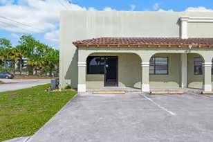 515 S 3rd St, Fort Pierce, FL 34950 - Photo 1