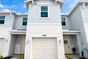 206 SE Woodbark St, Port Saint Lucie, FL 34984 - Photo 1