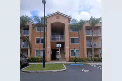 131 SW Palm Drive #201, Port Saint Lucie, FL 34986 - Photo 1