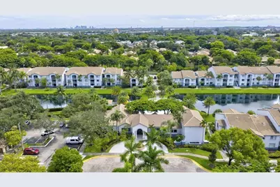 2600 S University Drive #124, Davie, FL 33328 - Photo 1