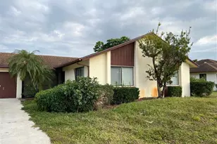 609 White Water Dr, West Palm Beach, FL 33413 - Photo 1