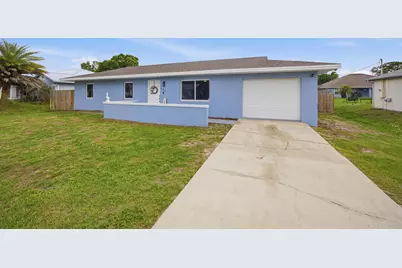424 SE Fallon Drive, Port Saint Lucie, FL 34983 - Photo 1