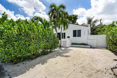 1044 NW 60th Street, Miami, FL 33127 - Photo 1
